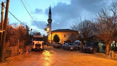 Çanakkale'deki Orman Yangini 18 Saat Sonra Kontrol Altina Alindi