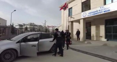 Ormanda Kasitli Yangin Çikaran 5 Kisi Tutuklandi