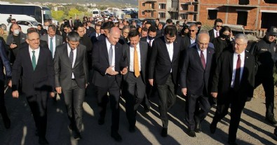 Bakan Soylu ve Bakan Kurum İzmir'de TOKİ konutlarını inceledi! 9 milyar TL'lik yatırım yapıldı
