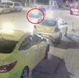 Çöp Kamyonunun Yasli Kadini Ezme Ani Güvenlik Kamerasinda