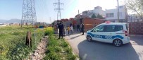 Izmir'deki Pompali Tüfekli Cinayette Yeni Gelisme Açiklamasi Ogul Tutuklandi, Baba Ise Her Yerde Araniyor