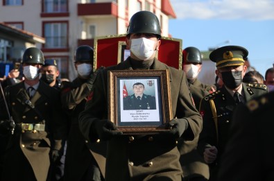 Pençe-Kilit Operasyonu Sehidi Son Yolculuguna Ugurlandi