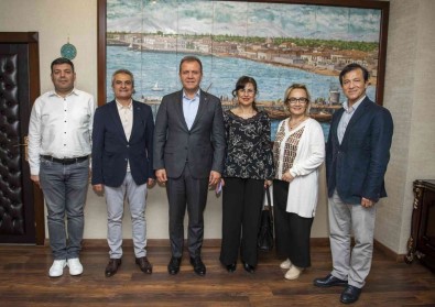 Seçer Açiklamasi 'Barinaklarimizda 350 Adet Yasakli Irk Köpek Var'