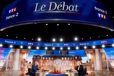 Macron ve Le Pen'in canlı yayında ikna gücü ankete yansıdı