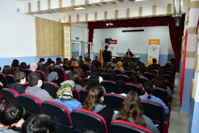 Yesilyurt'ta ''Bir Bilenle Bilge Nesil'' Projesi Hayata Geçirildi