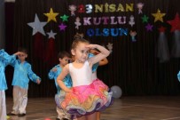 23 Nisan Için Sahne Çocuklarin Oldu