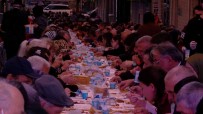 Bakan Yardimcisi Gürcan Vatandaslarla Iftar Açti