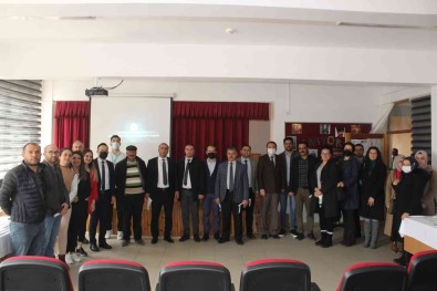 Çildir'da Bagimlilikla Mücadele Çalistayi Yapildi