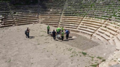 Çukurova'nin Efes'i Kastabala'da Kazi Çalismalari Basladi