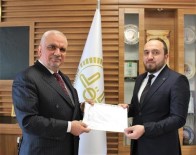 Din Görevlileri Belgelerini Müftü Erhun'un Elinden Aldi