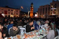 Yozgat'ta Vatandaslar Iftar Sofrasinda Bir Araya Geldi Haberi