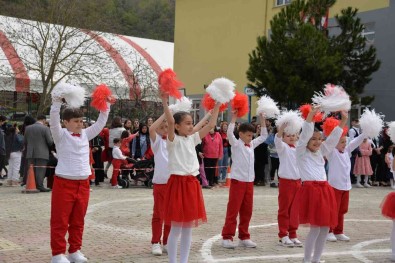 Türkeli'de 23 Nisan Coskusu