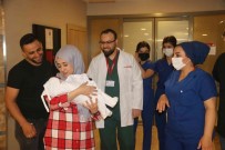 50 Bin Dogumda Bir Görülen Hastaligi Olan 5 Aylik Bebek, 7 Saatlik Operasyonla Sagligina Kavustu