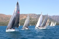 Yelkenli Yarislarinda Derece Elde Ettiler