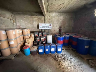 Istanbul'da Jandarmadan Zehir Tacirine Suçüstü