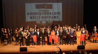 Kosova Türkleri Milli Bayrami Rumeli Ezgileri Konseri Ile Kutlandi