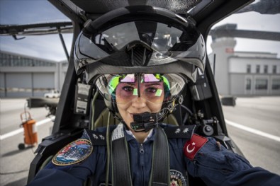 Türk Polis Teşkilatının çelik kanatları, Dünya Pilotlar gününü kutluyor!