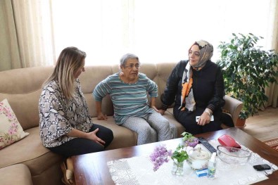 65 Yas Üstü Kadir Gecesinde Unutulmadi