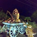 Dini Törende 11 Kisi Elektrik Akimina Kapilarak Öldü