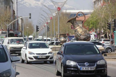 Erzincan'da Trafige Kayitli Araç Sayisi 63 Bin 499 Oldu
