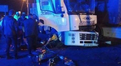 Tatvan'da Trafik Kazasi Açiklamasi 1 Yarali