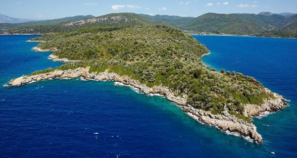 Karaca Adası alıcısını bekliyor! Fiyatı 145 milyon TL'den 360 milyon TL'ye yükseltildi