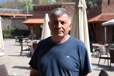 Oteller Full Doldu, Geceligi 500 Liraya Da Oda Var, 5 Bin Liraya Da