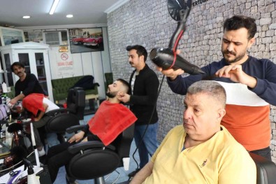 Samsun'da Bu Pazar Tüm Berberler Açik