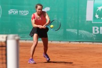 W60 Edge Istanbul'da Berfu Cengiz/Anastasia Tikhonova Yari Finalde