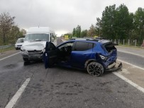 Elazig'da Trafik Kazasi Açiklamasi 5 Yarali