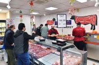 Baskent Marketlerde Uygun Fiyatli Et Satislari Basladi