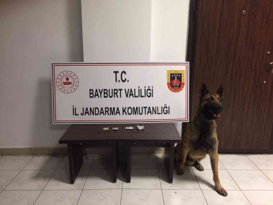 Bayburt'ta Bir Miktar Eroin Ele Geçirildi