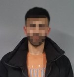 Güngören'de Çalistigi Is Yerinden Hirsizlik Yapan Sahis  Yakalandi