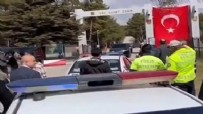 MSB'den tezkeresini alan bir askerin kışladan lüks konvoyla çıktığı görüntülere inceleme: Derhal gereği yapılacak