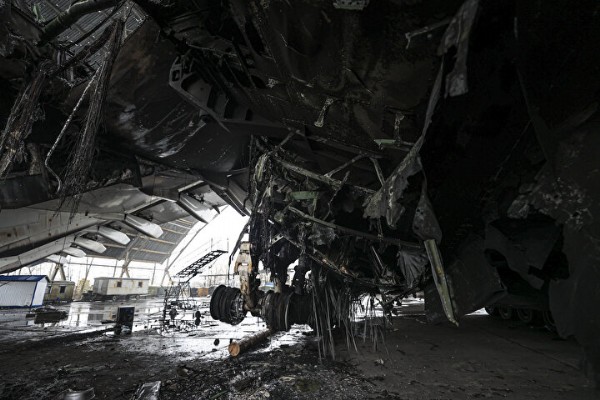 Rus bombardımanından o da nasibini aldı: Dünyanın en büyük kargo uçağı küle döndü