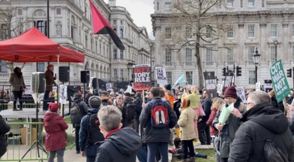 İngiltere'de zam protestosu