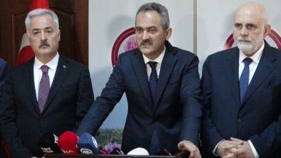 Bakan Özer Açiklamasi '25 Milyonluk Ödemeyi Isparta'miza Kazandirmis Bulunuyoruz''