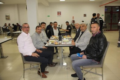 Emet Ve Hisarcik'in Belediye Baskanlari Isçilerle Birlikte Sahur Yapti