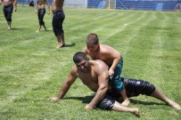 Baspehlivanin Oglundan Güres Birinciligi