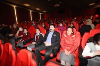 Dünya Agrililar Gününde Köy Çocuklari Sinema Ile Bulustu