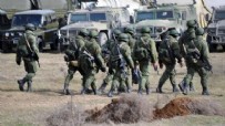 Geri çekilen Rus ordusu için ilginç iddia: Kışlasına dönenler istifa ediyor