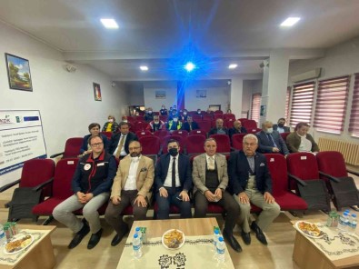 Kastamonu'da Sarimsagin Marka Degerini Korumak Için Toplanti Yapildi