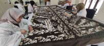Osmangazi Han'in Türbe Örtüsü 2 Yildir Ilmek Ilmek Isleniyor