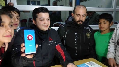 Samsun'da Narkotik Polisi Roman Mahallesinde UYUMA Uygulamasini Tanitti