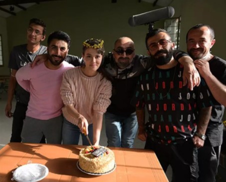 Dizi arkadaşlığı aşka dönüştü!
