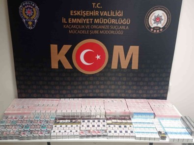 Araçta 785 Paket Kaçak Sigara Ele Geçirildi