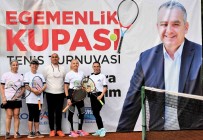 Konyaalti'nda Rekor Katilimli Tenis Turnuvasi