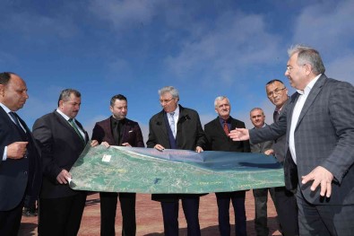 Dünyanin En Büyügü, Üretilen Ürünler Dünyaya Ihraç Ediliyor