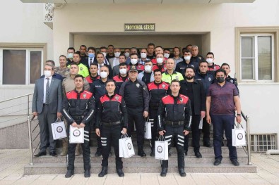Kilis'te Basarili Polisler Ödüllün Derildi