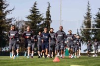 Trabzonspor, Sampiyonluk Yolunda Puan Kaybina Dur Demek Istiyor Haberi